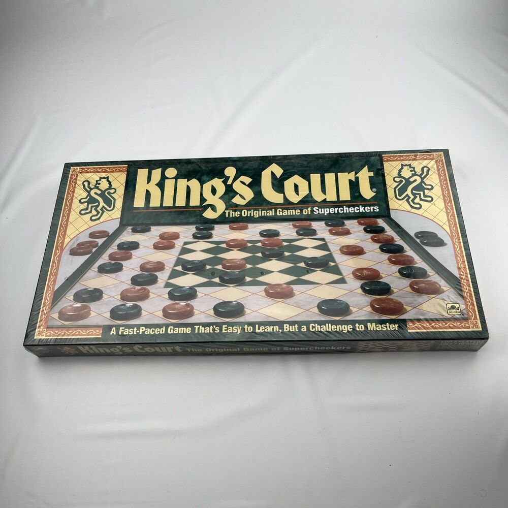 King's Court The Original Game of Supercheckers Complete BEAND NEW Golden 1989